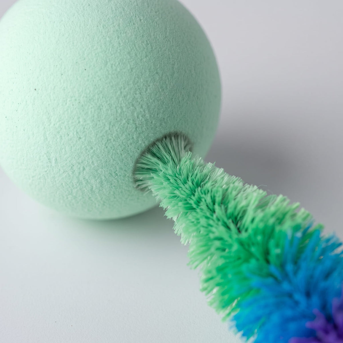 Miaou & Co Balle Rebondissante Colorée pour Chat - Instinct de Chasse