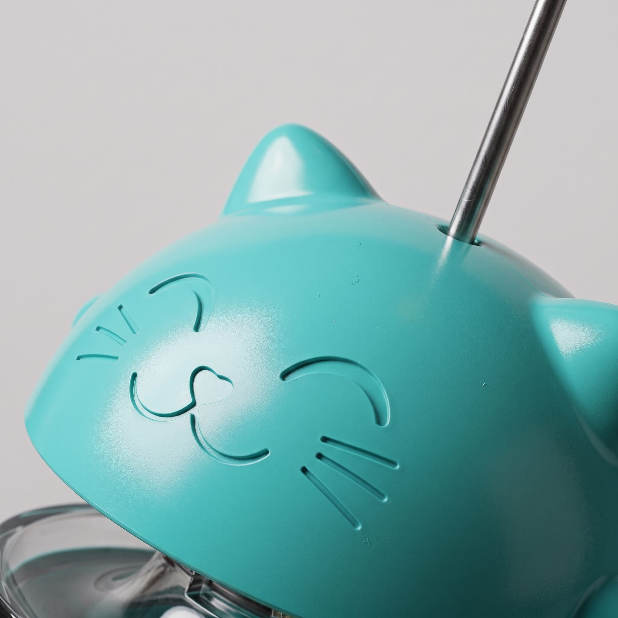 Miaou & Co Jouet Distributeur de Friandises pour Chat - Anti-Ennui
